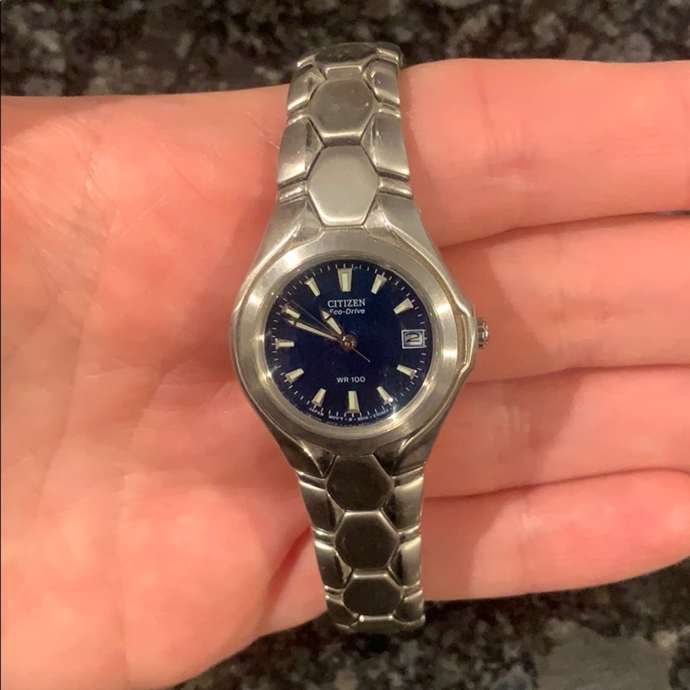 Vintage women’s Citizens Eco-Drive Watch